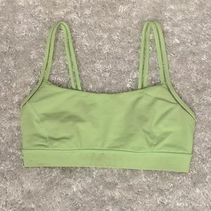 Lululemon mint green sports bra